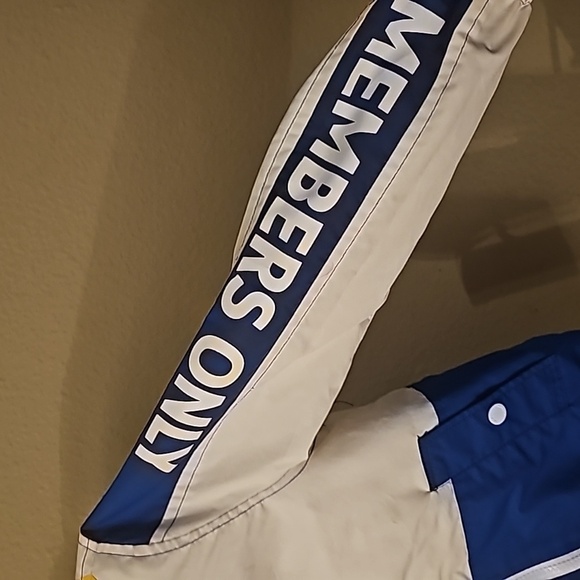 Members Only jacket size 5 yellow/blue/white - Picture 2 of 7